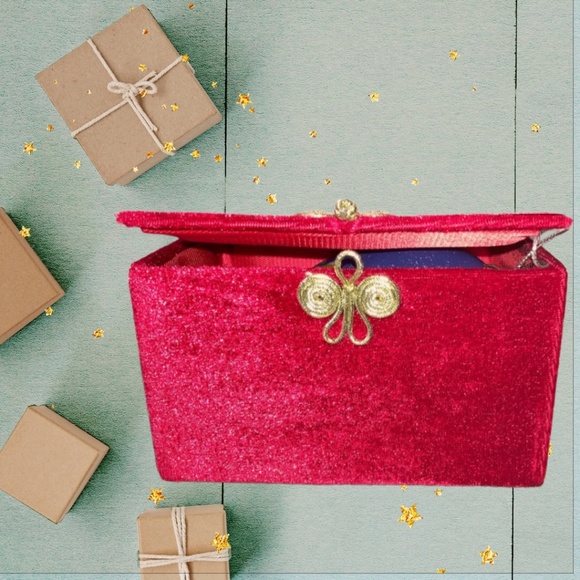 Pier 1 Li Bien Hand-Painted 2011 Snowman Teardrop Blown Glass Ornament - Picture 6 of 6